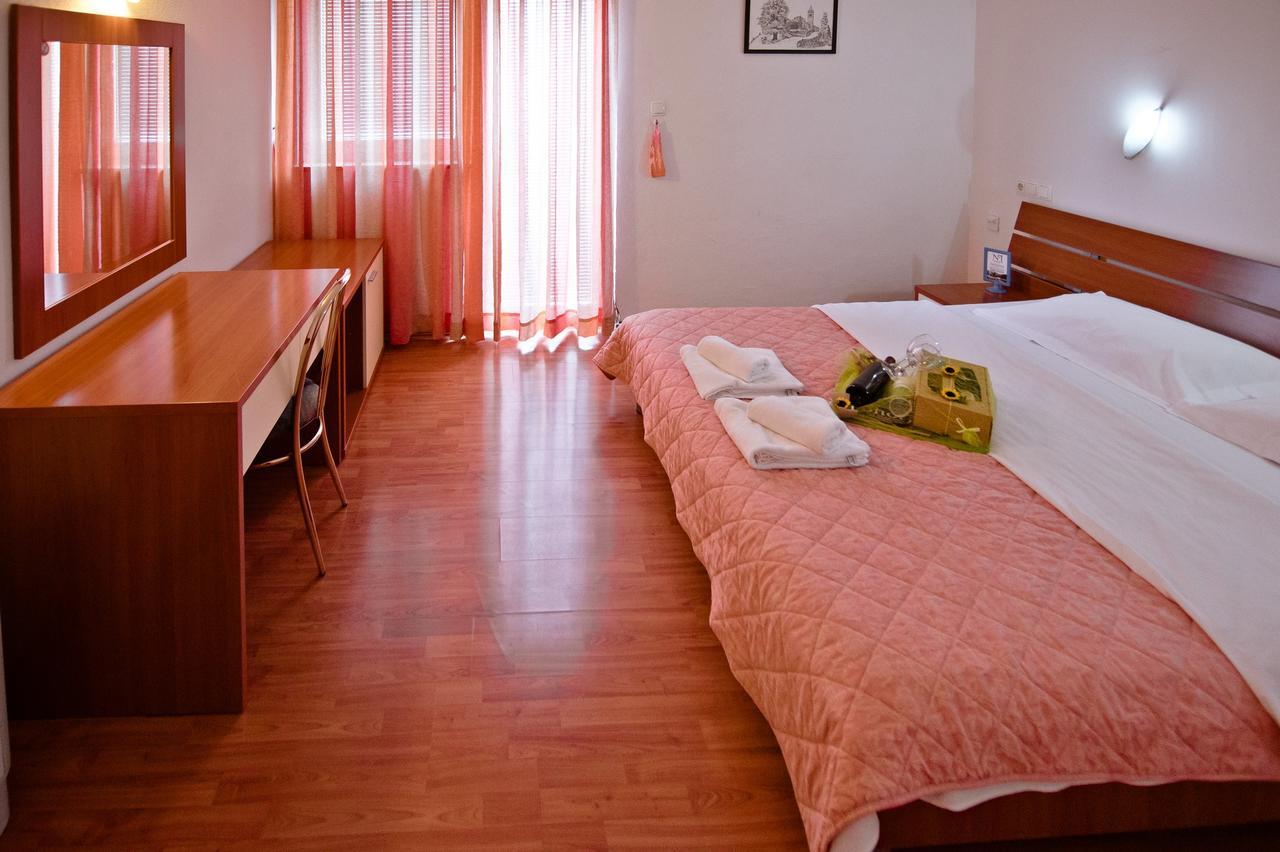 Hotel No-1 Medjugorje Exterior photo